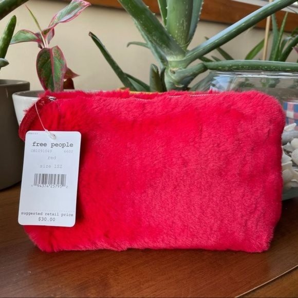 NWT Red free people, soft, fuzzy, cosmetic bag, - Picture 1 of 11